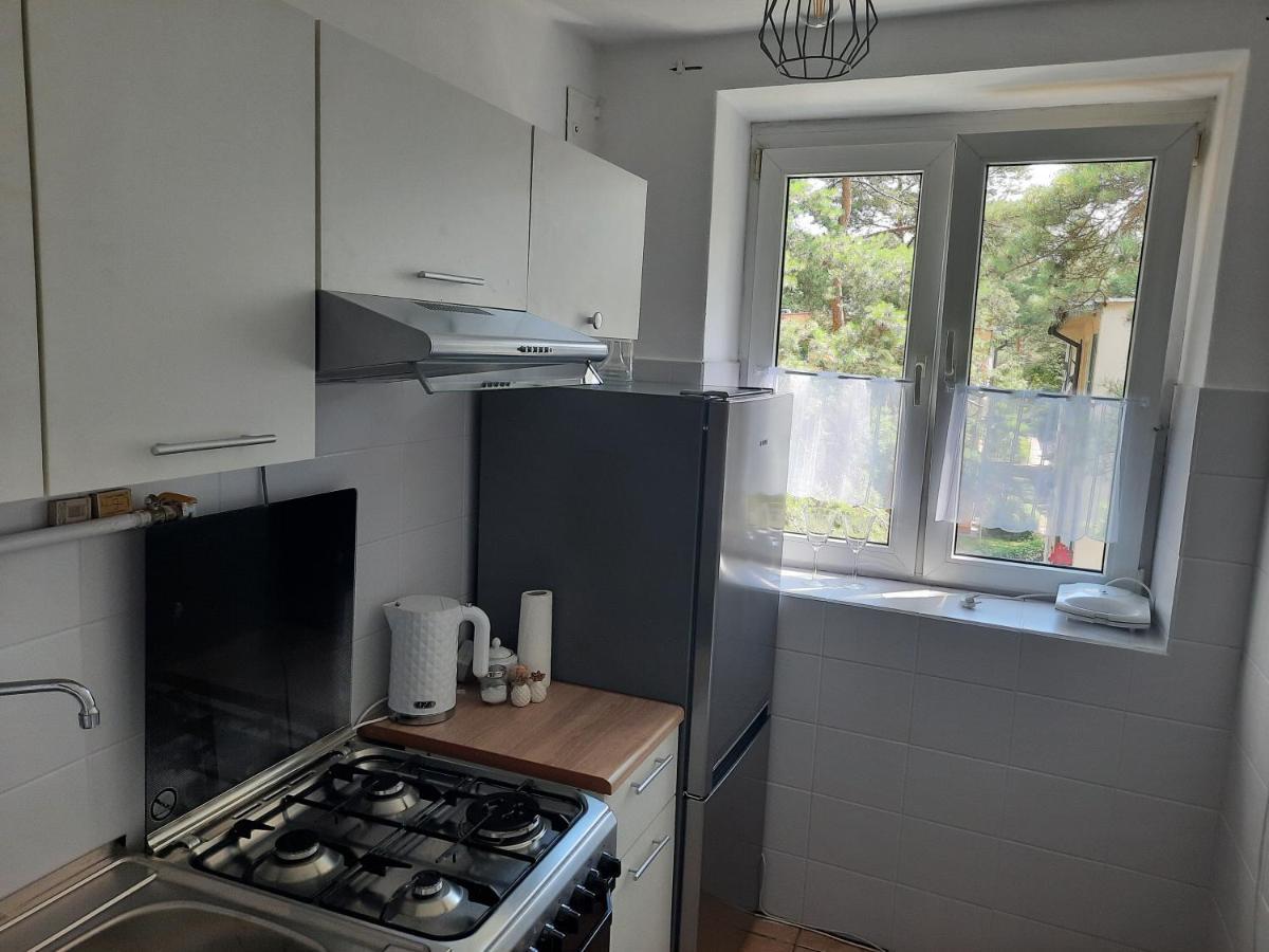 Апартаменти Apartament Zorzy Przy Instytucie Kardiologii Anin Варшава Екстер'єр фото